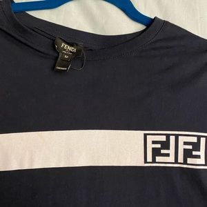 Fendi t shirt